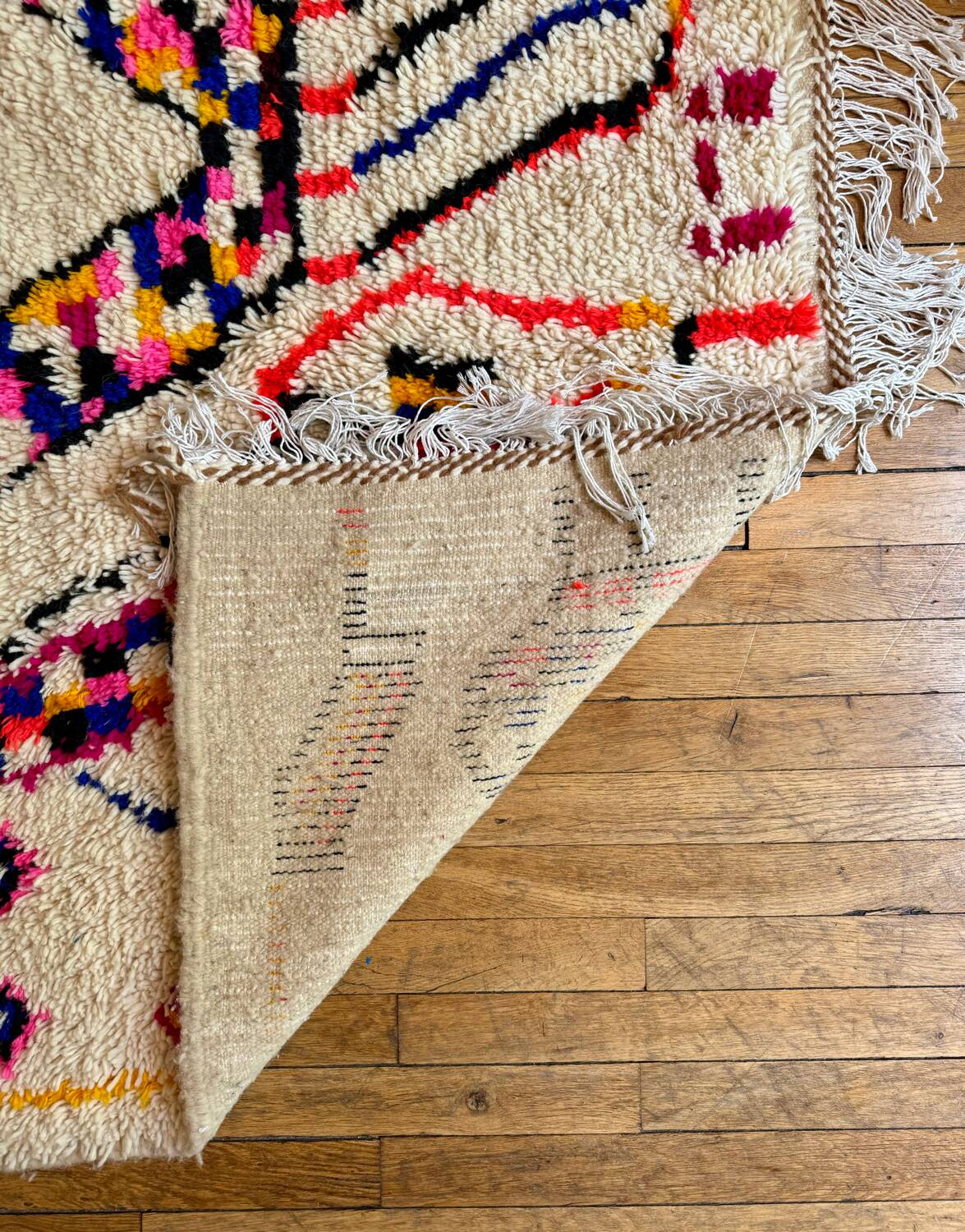 Azilal Berber rug 100% wool 252 x 134