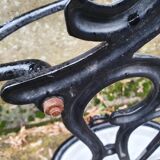 Porte-parapluies en fonte émaillée