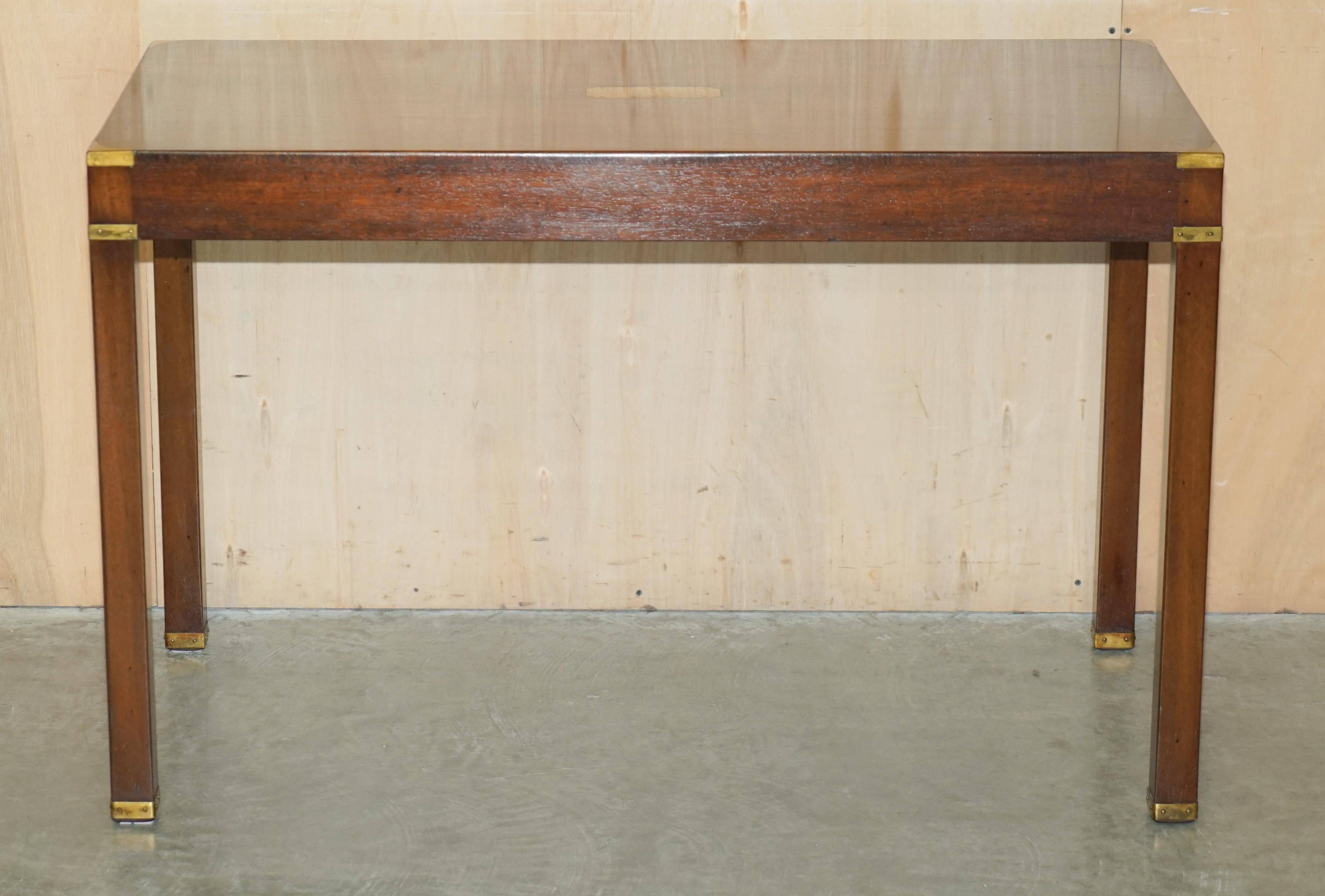Bureau de campagne militaire Kennedy Harrods en bois dur