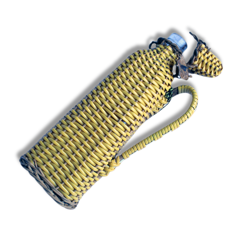 Bottle scoubidou braided, yellow straw 70s