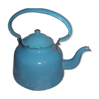 Bouilloire en tôle bleu