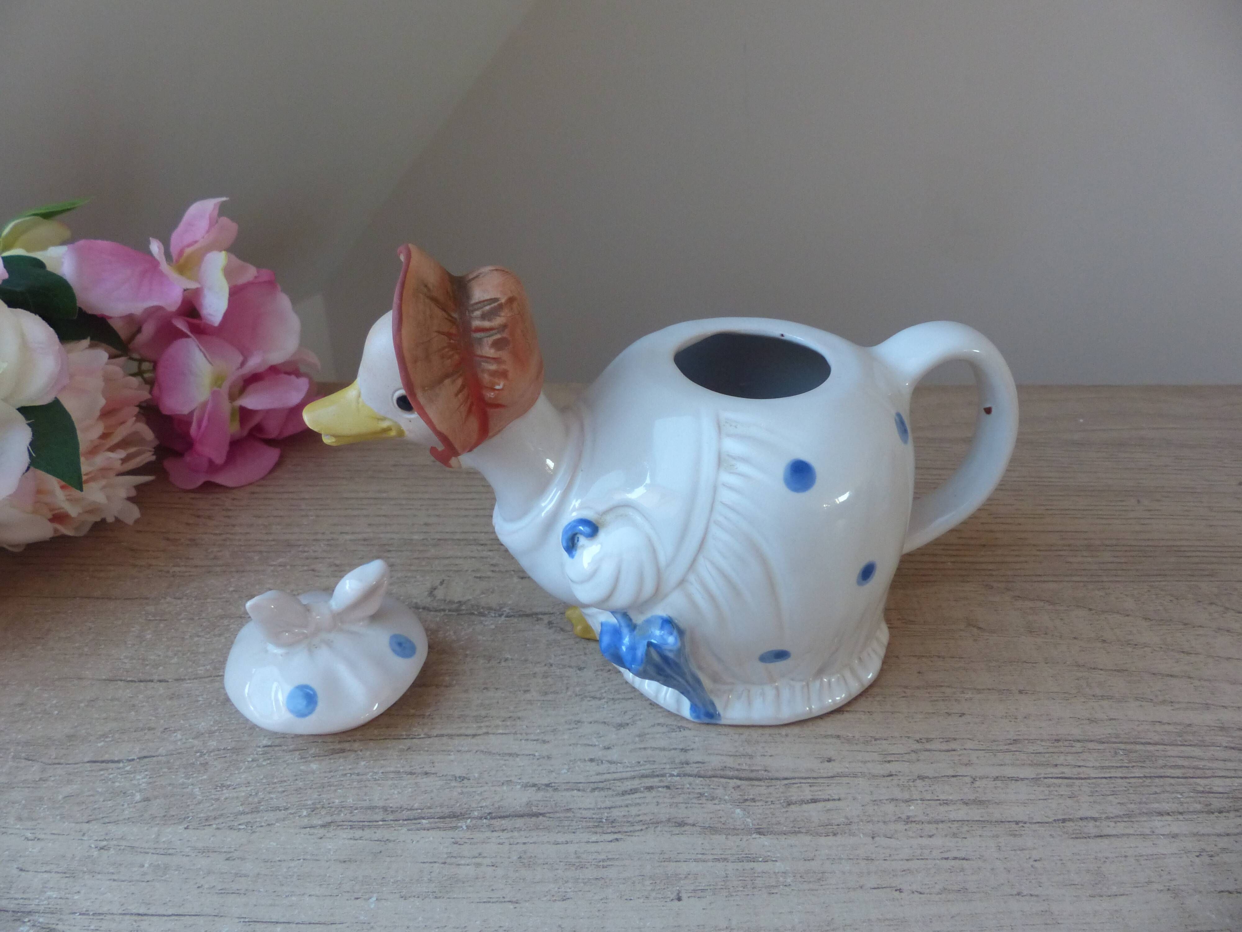 Madame Goose Stoneware Teapot with Umbrella and Bonnet