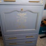 Secretary “léon”