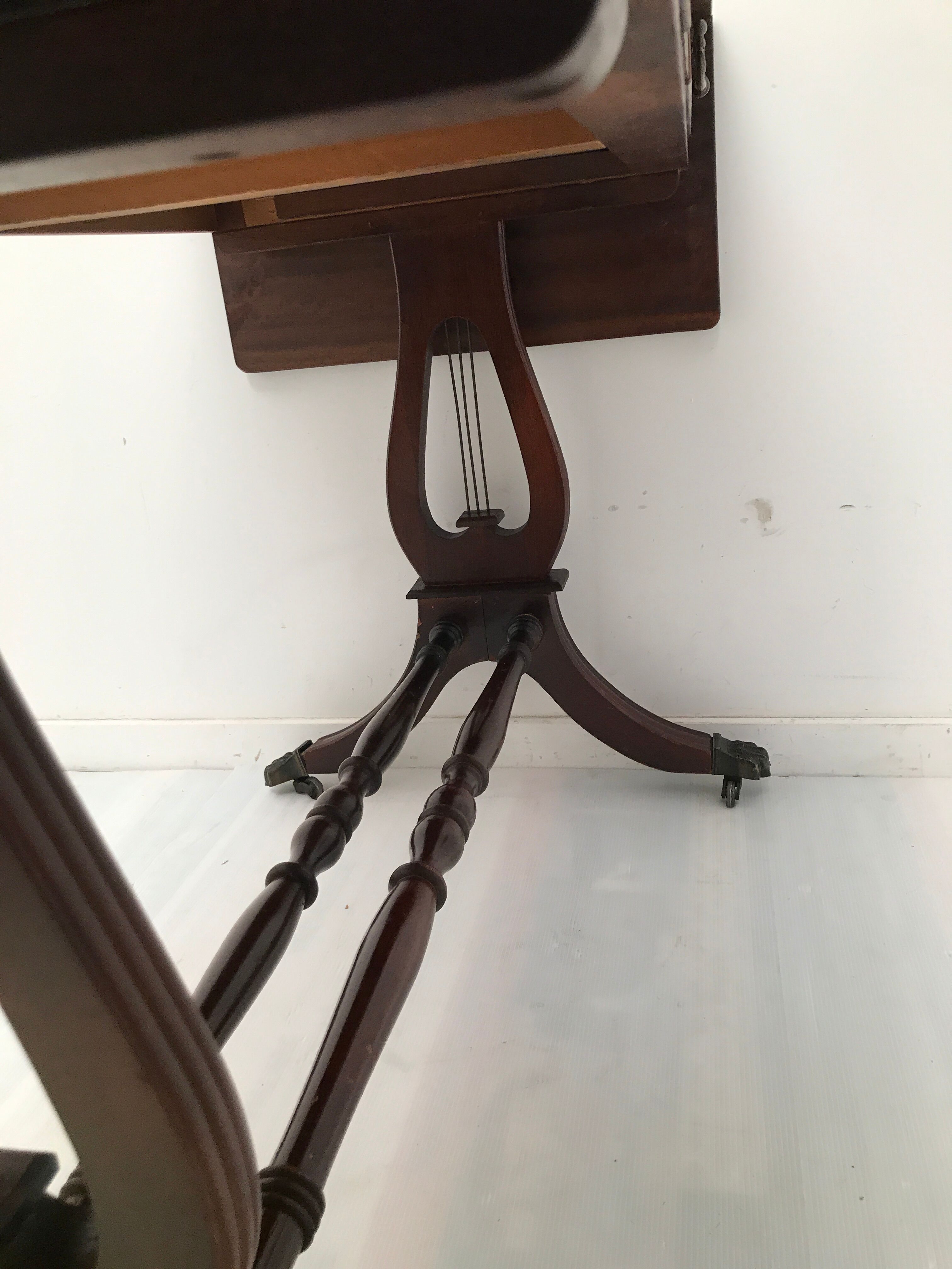 Wooden lyre english style desk