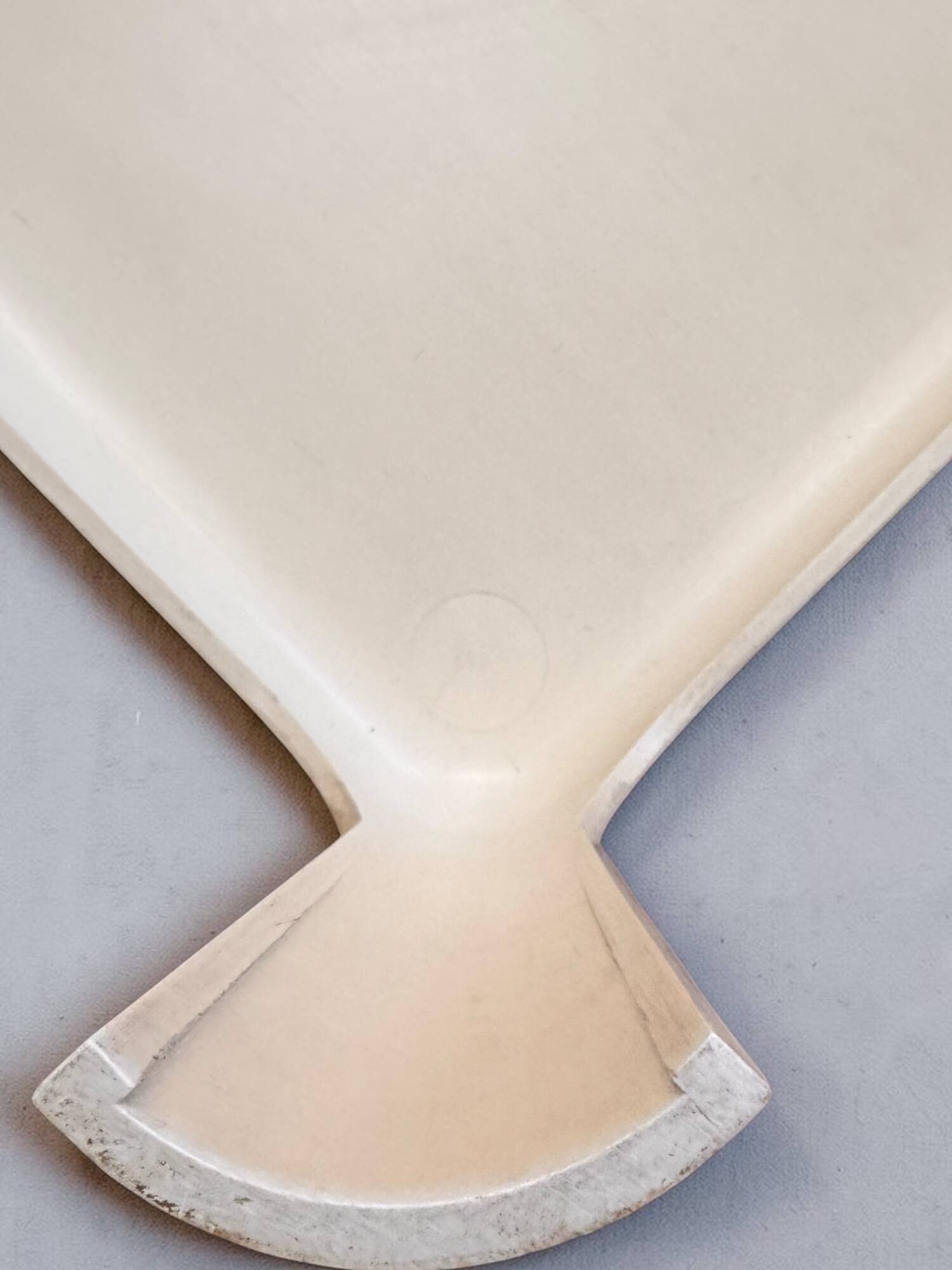 Artemide Giano coffee table 70x70 cm – ABS Space Age – Italian design 1970s