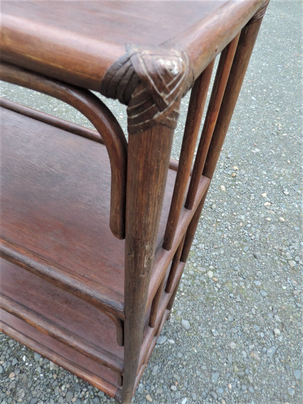 Rattan shelf from the 70'