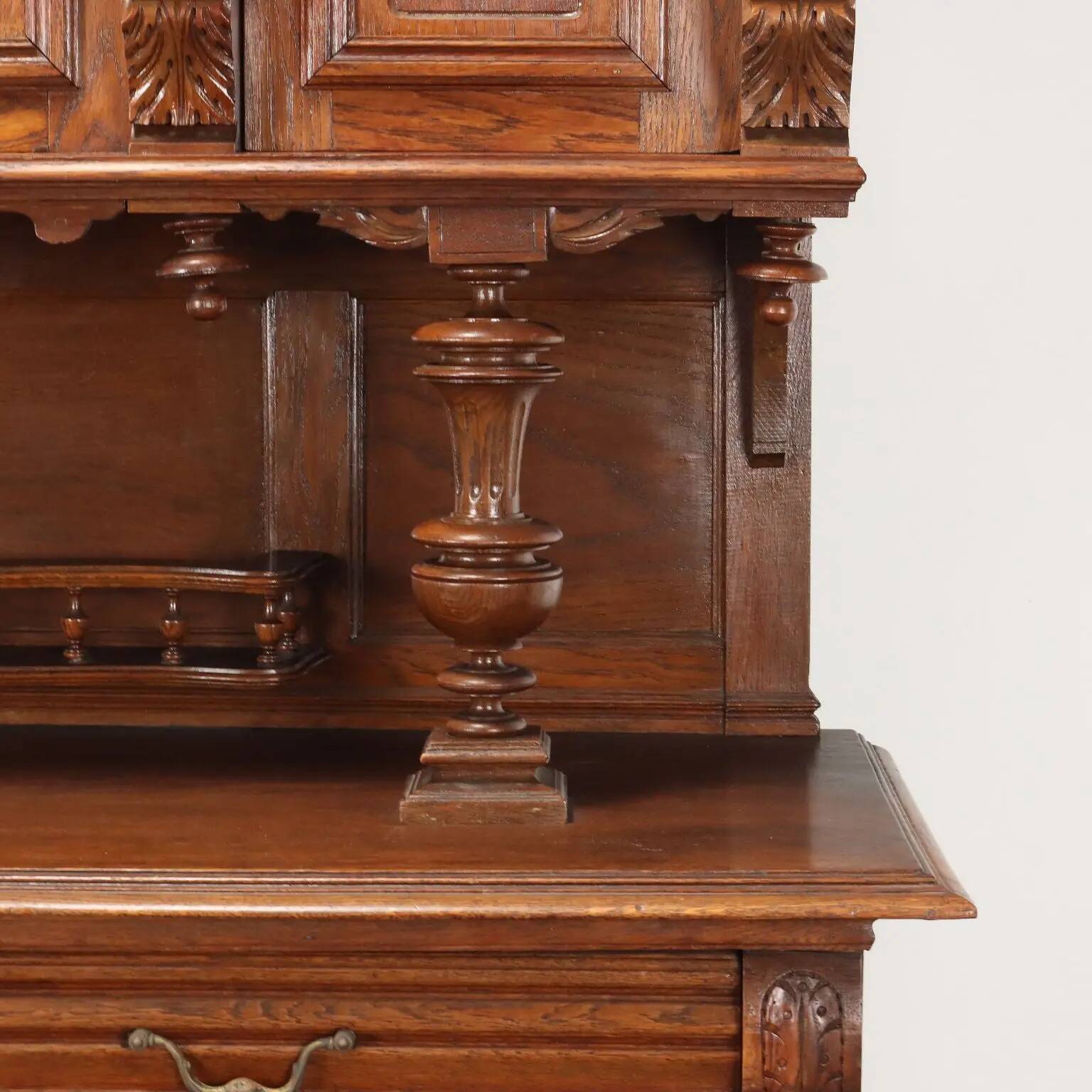 Antique neo-Renaissance oak buffet, France, 19th century.