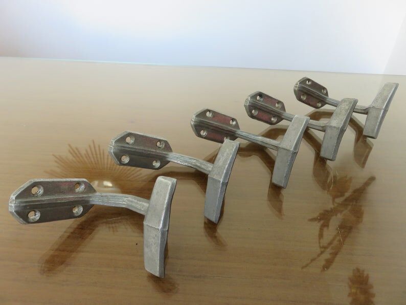 Set de 7 patères en aluminium bistrot art deco années 30 40
