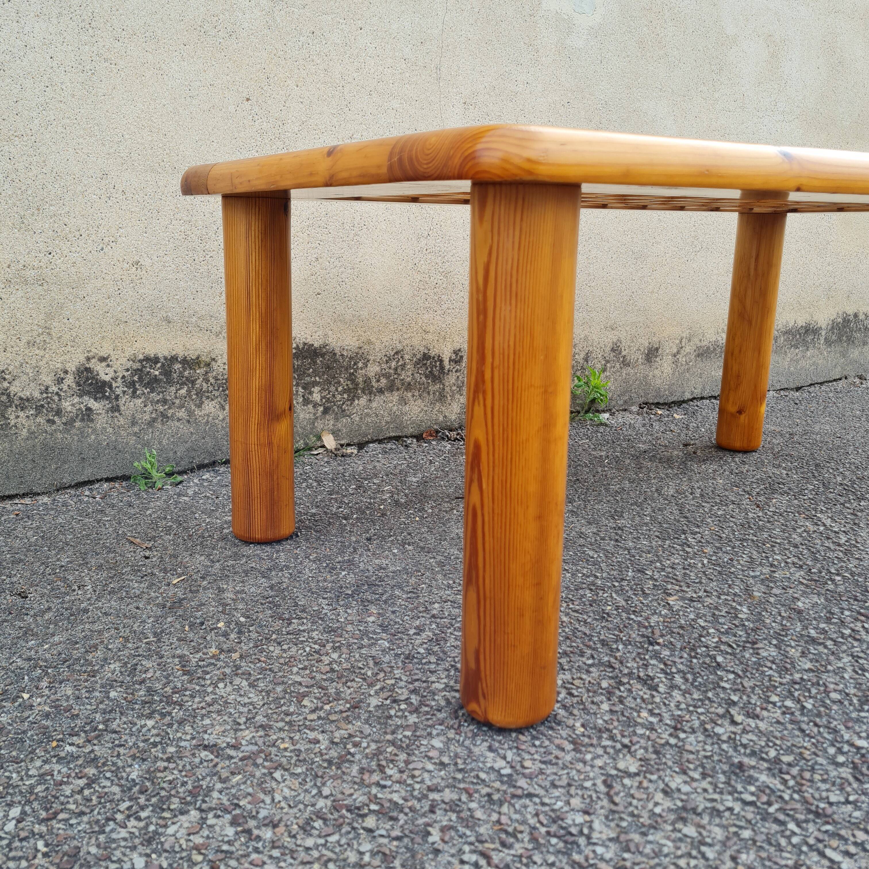 Italian coffee table in pine and glass