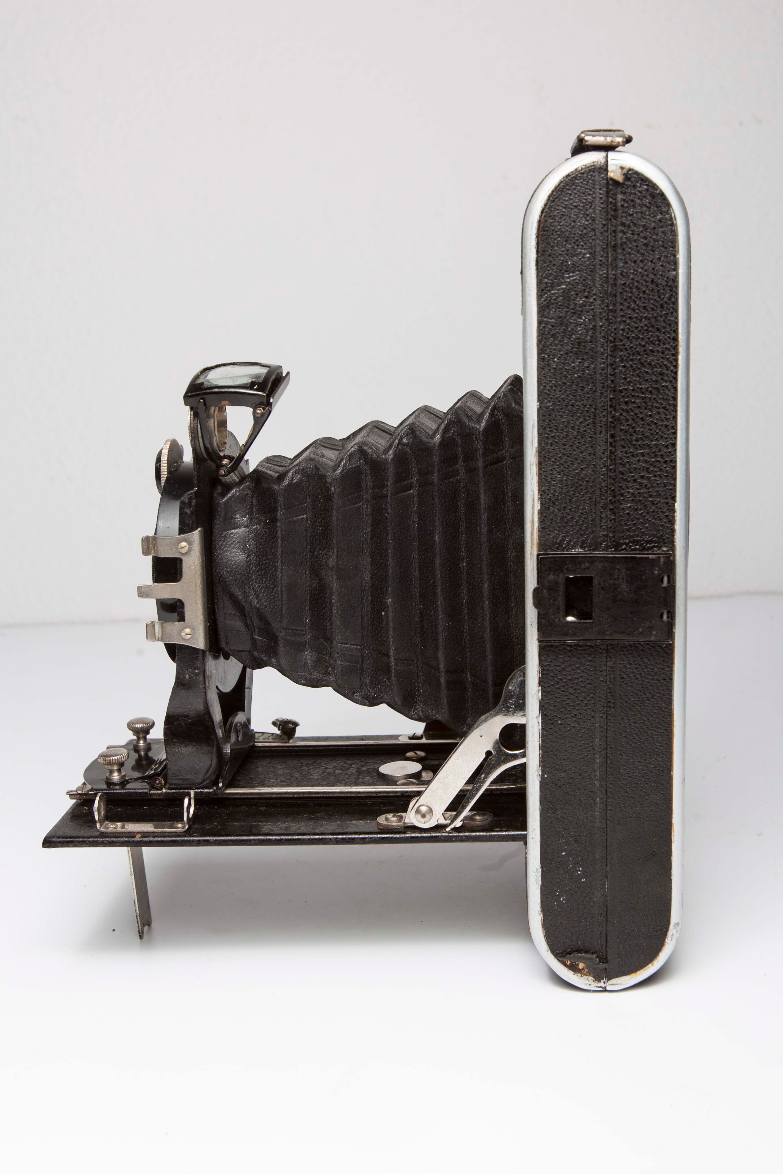 Gitzo Light Folding 1930 Camera