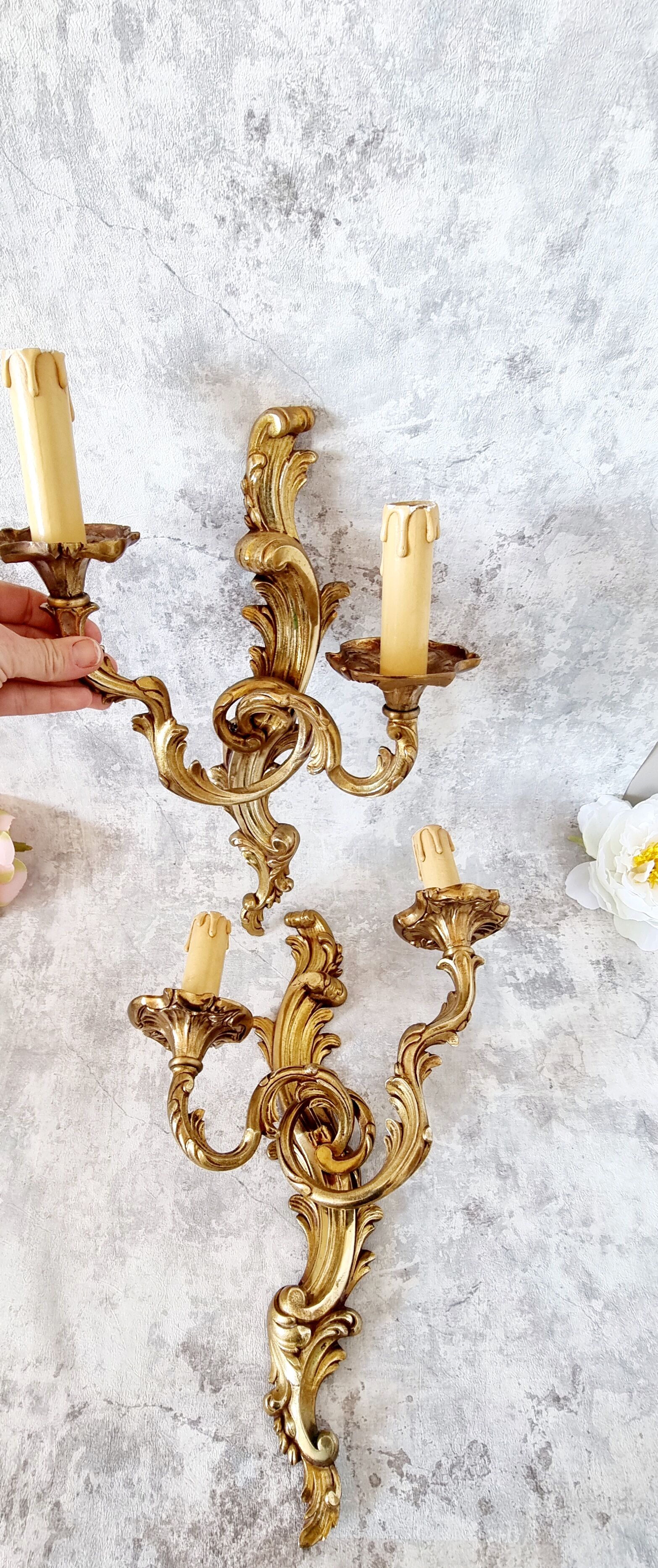 Pair of wall sconces in real bronze Louis XVI style