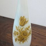Vase en opaline