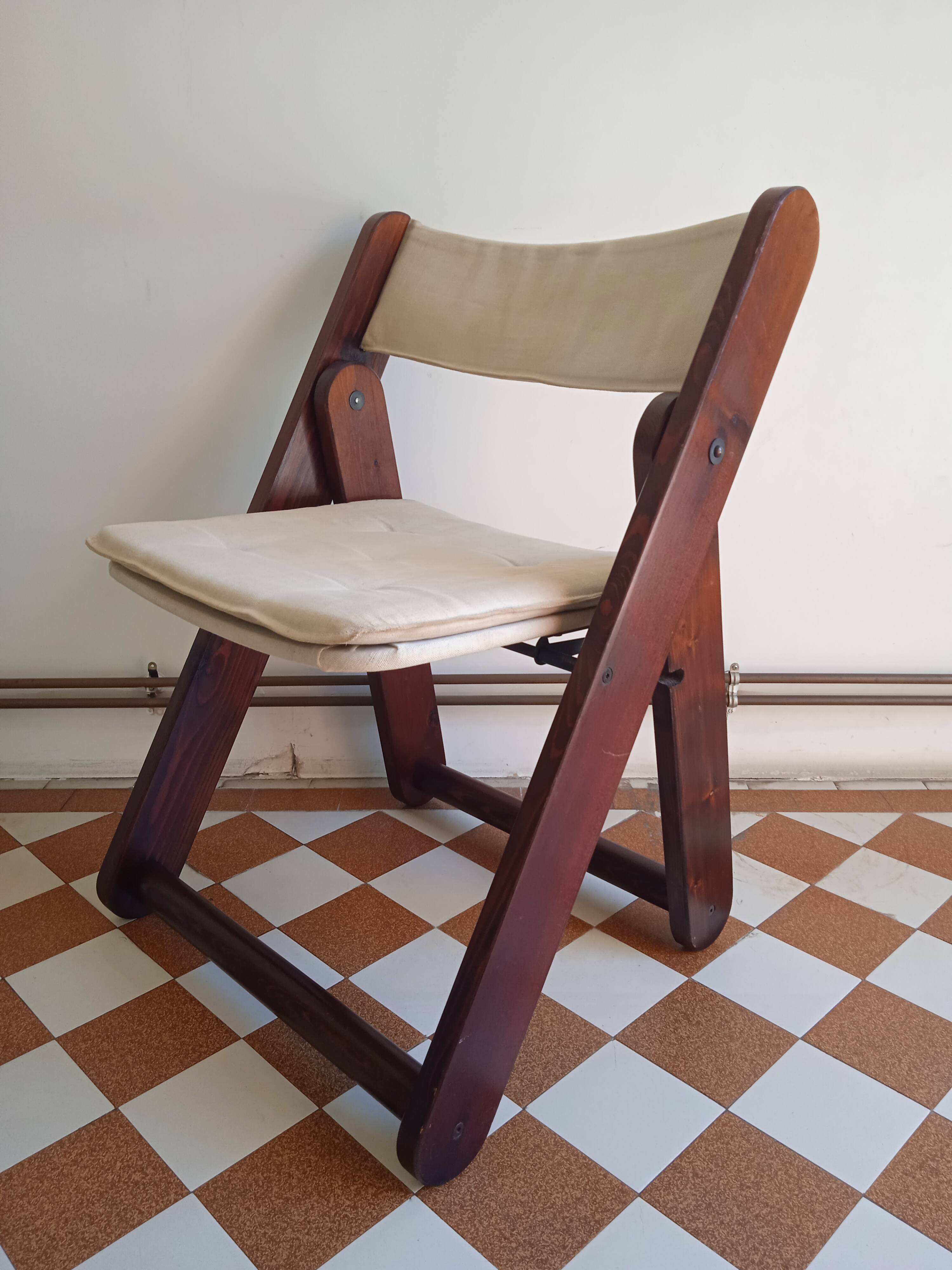 Set of 4 Kon-Tiki chairs