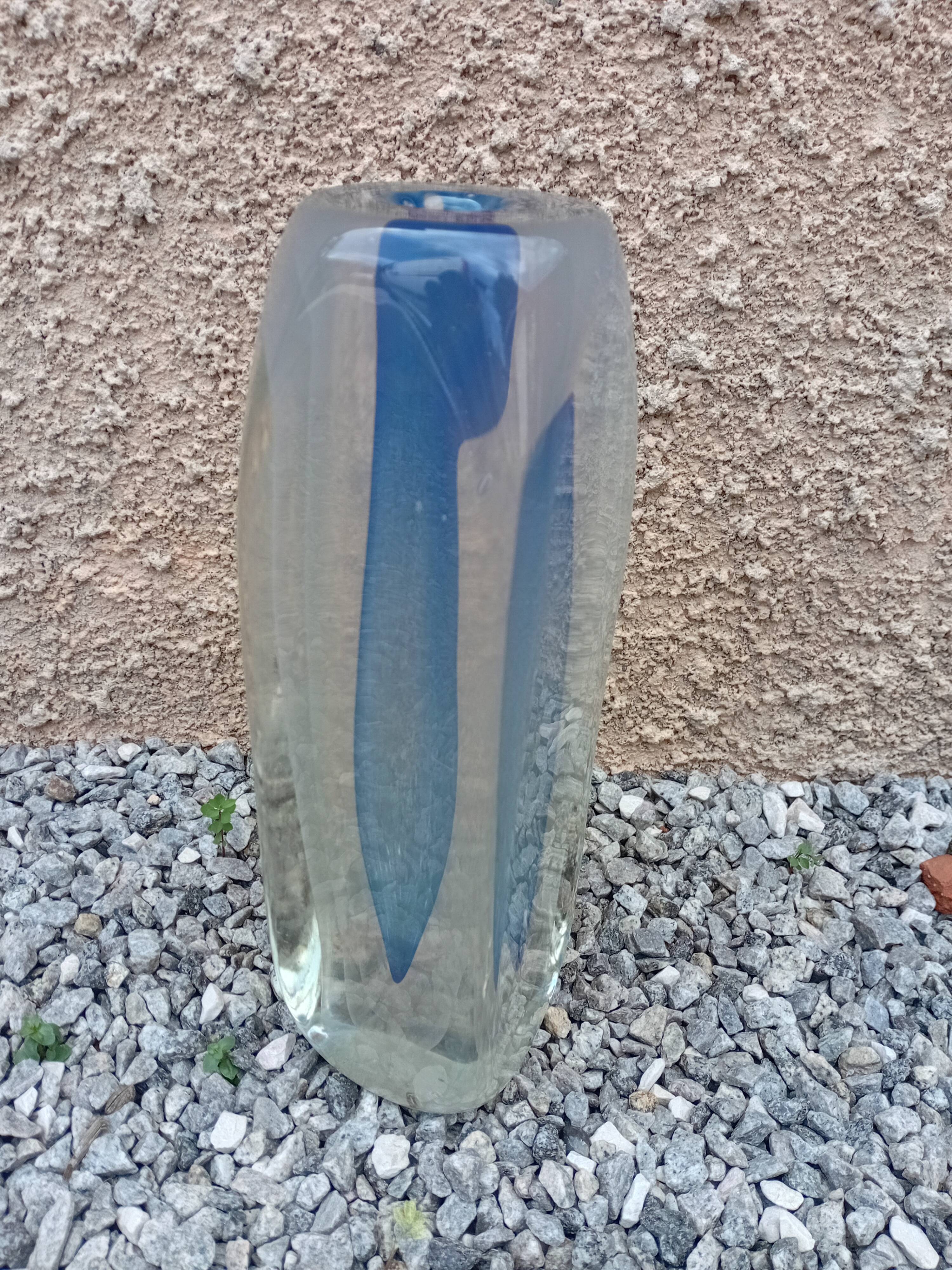 Vase glassware Allex Drôme dated and signed Allex 1985