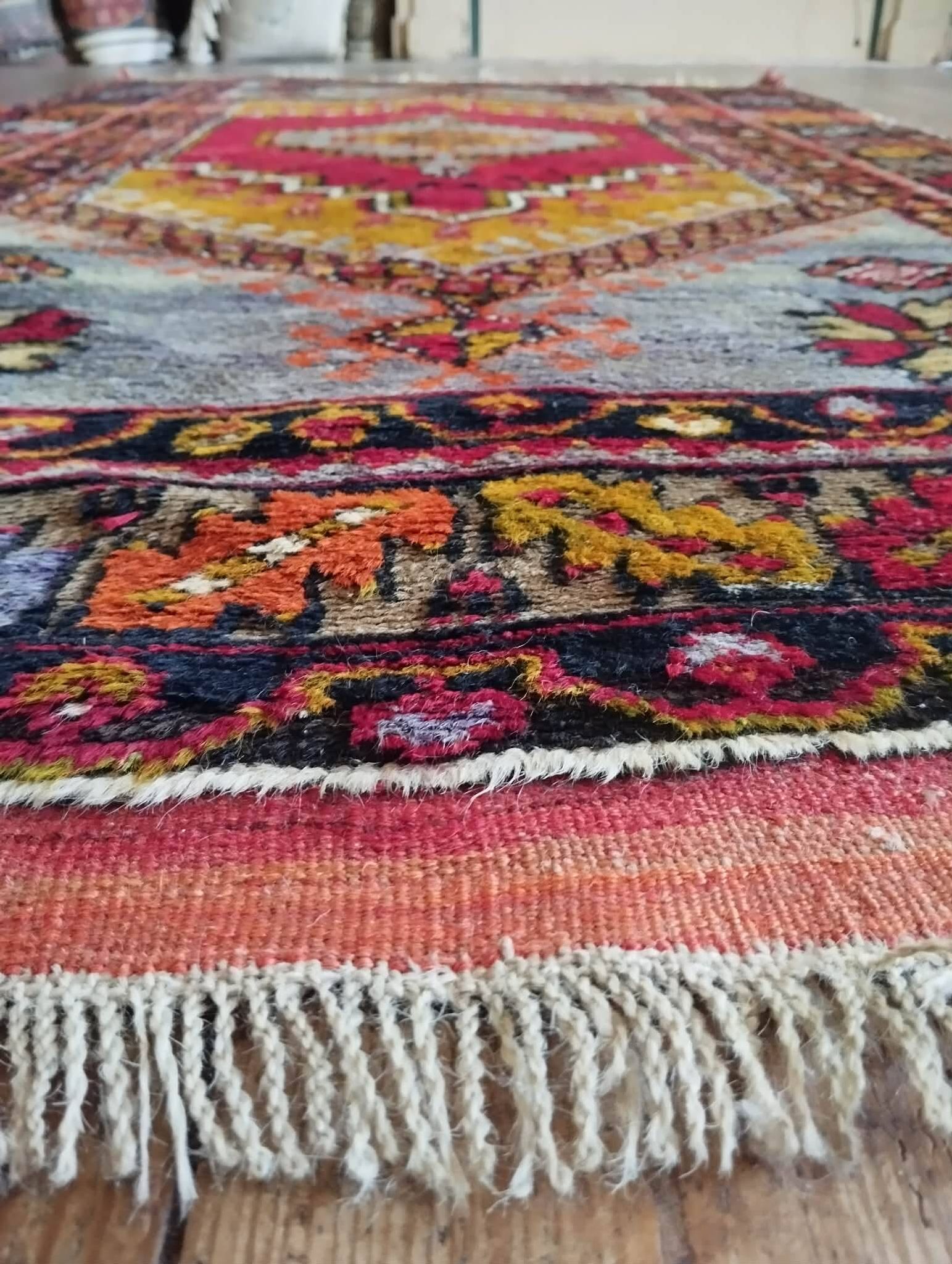 Tapis anatolien Yahyahli fait main 175x110cm