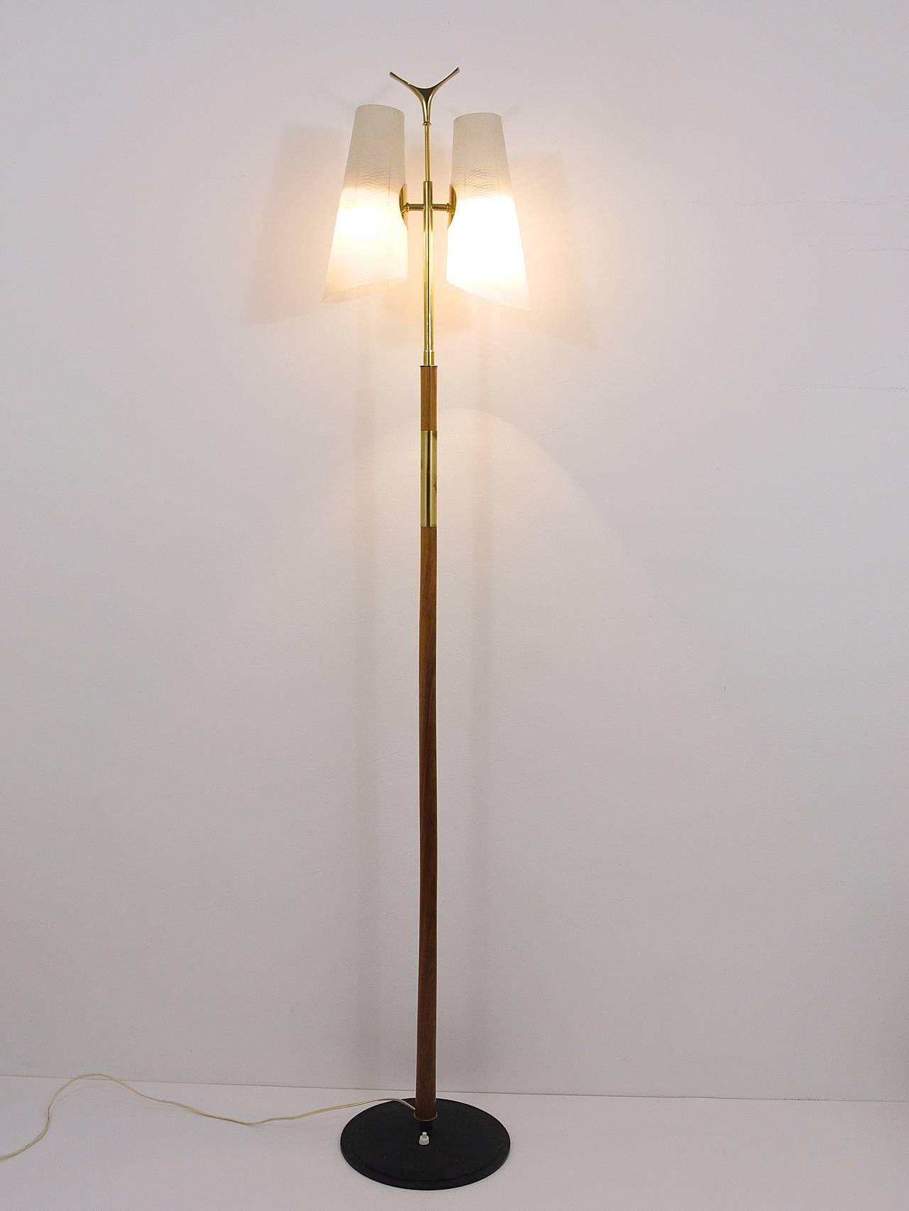 Mid-century brass floor lamp by Rupert Nikoll, Austria, 1950s.