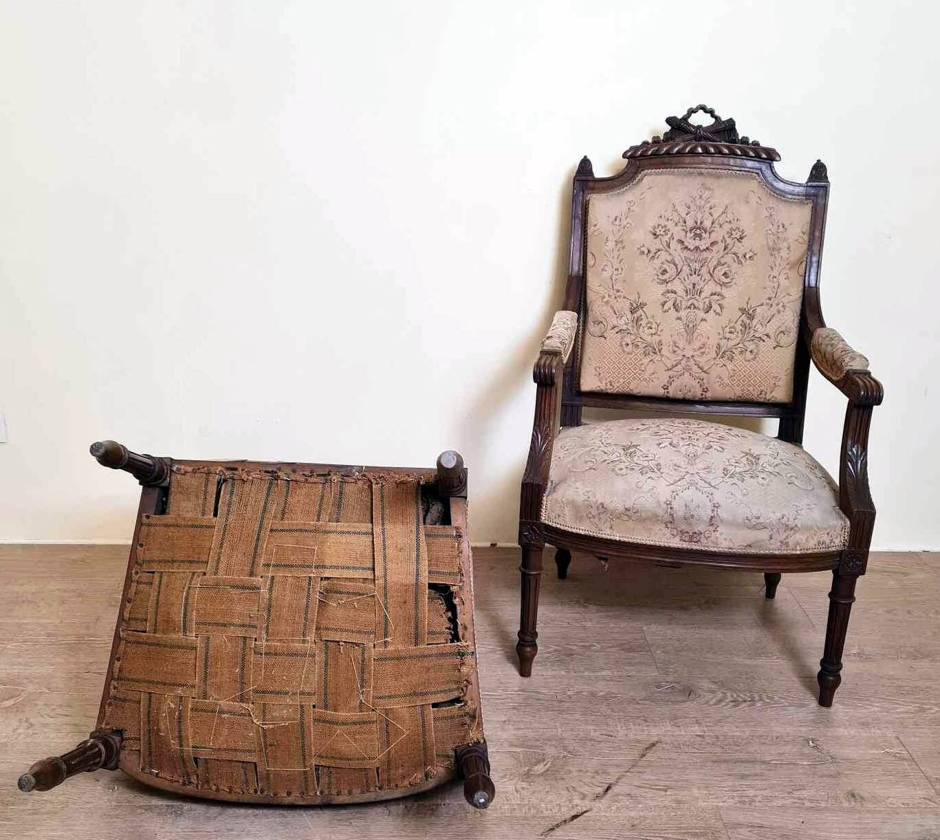 Pair of Louis XVI style queen-style armchairs in richly carved wood