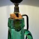 Lampe Dame-jeanne vintage en verre vert et rotin