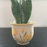 Italian flowerpot with floral decoration