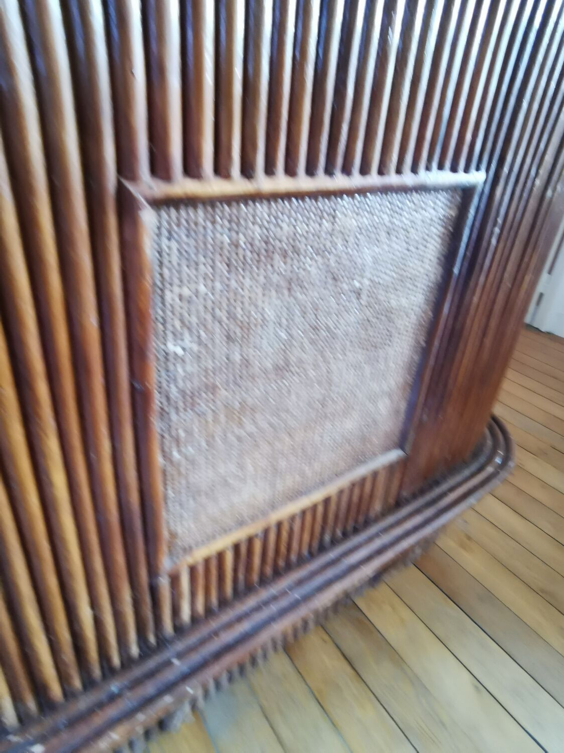 Wicker rattan counter bar 1970