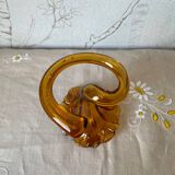 Soliflore vintage en verre ambré forme corolle
