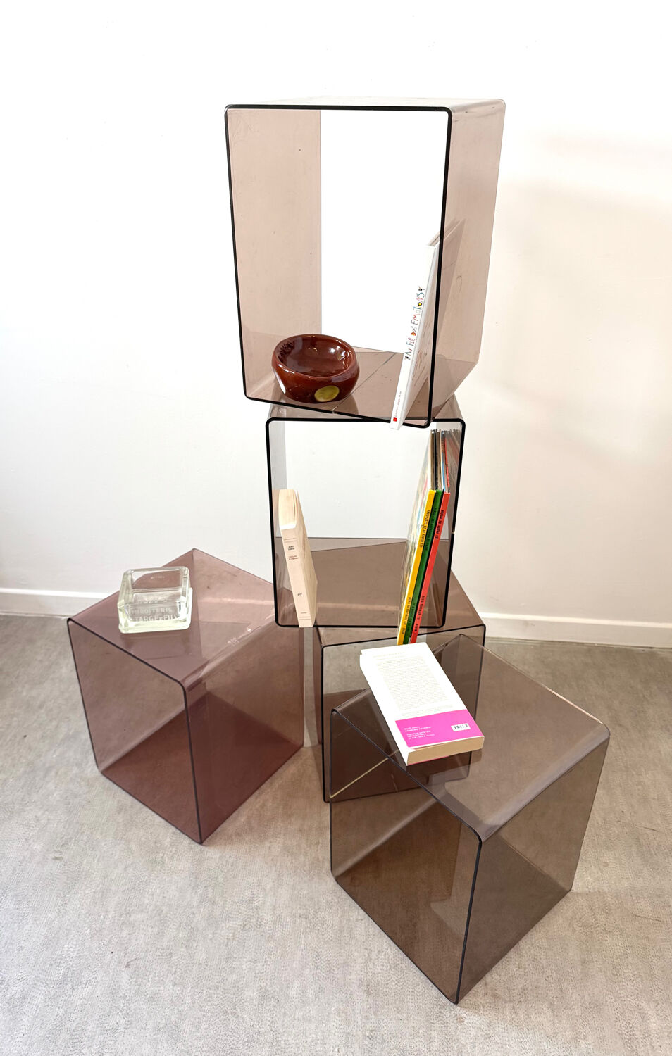 Set of 5 smoked Plexiglas lockers