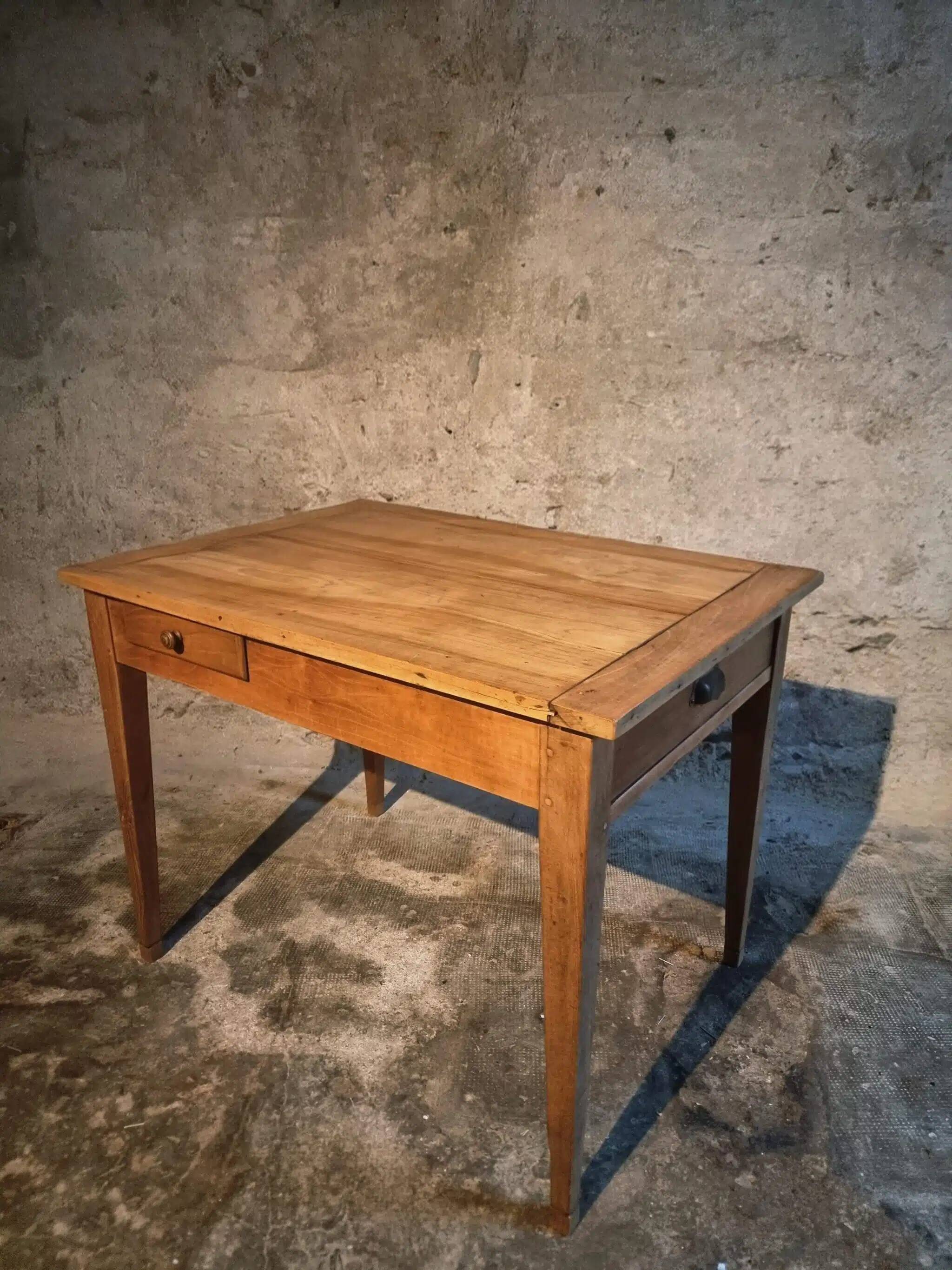French rural farmhouse table with two drawers, 19th century.