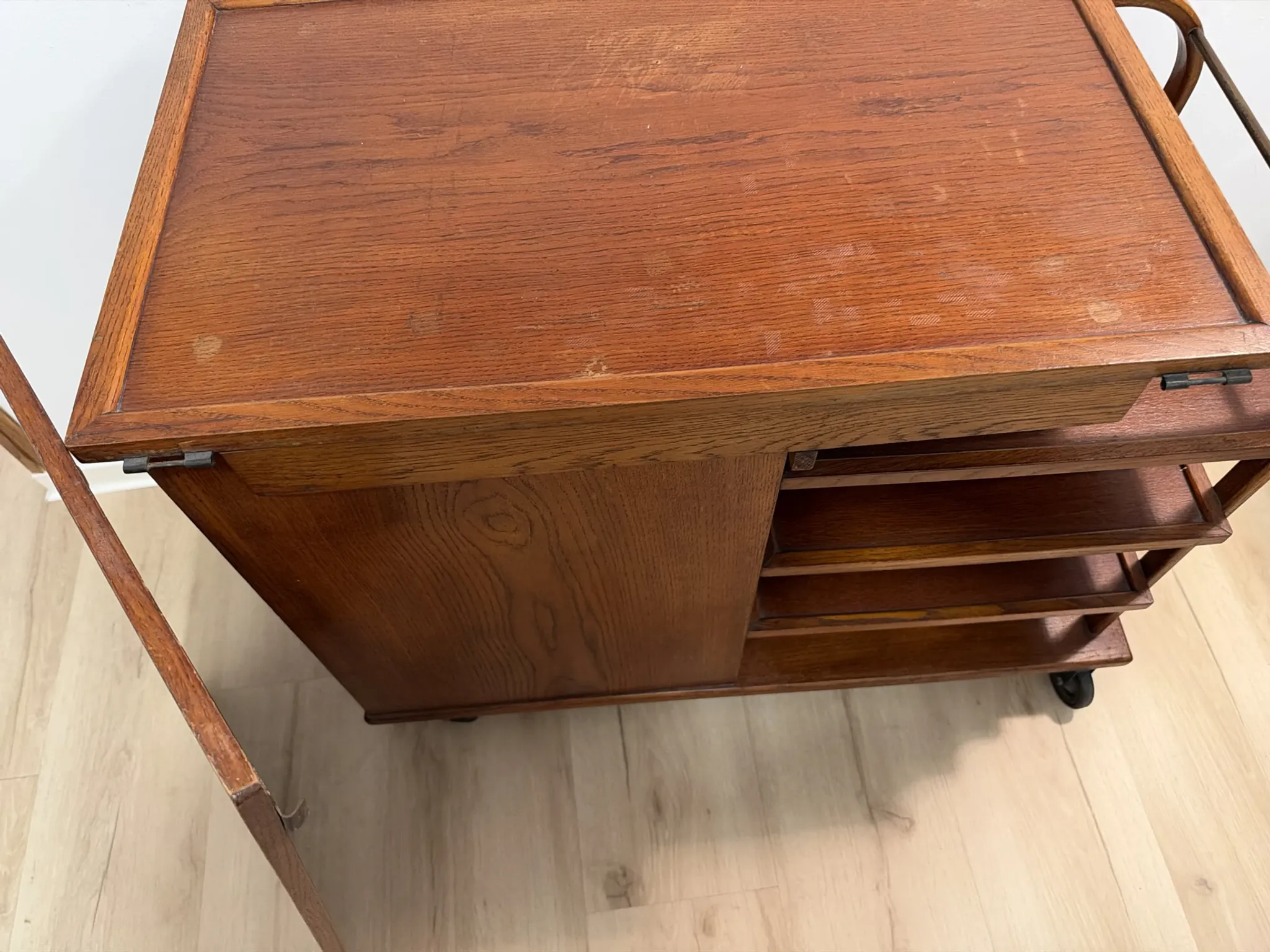 Art Deco dessert trolley/service cart