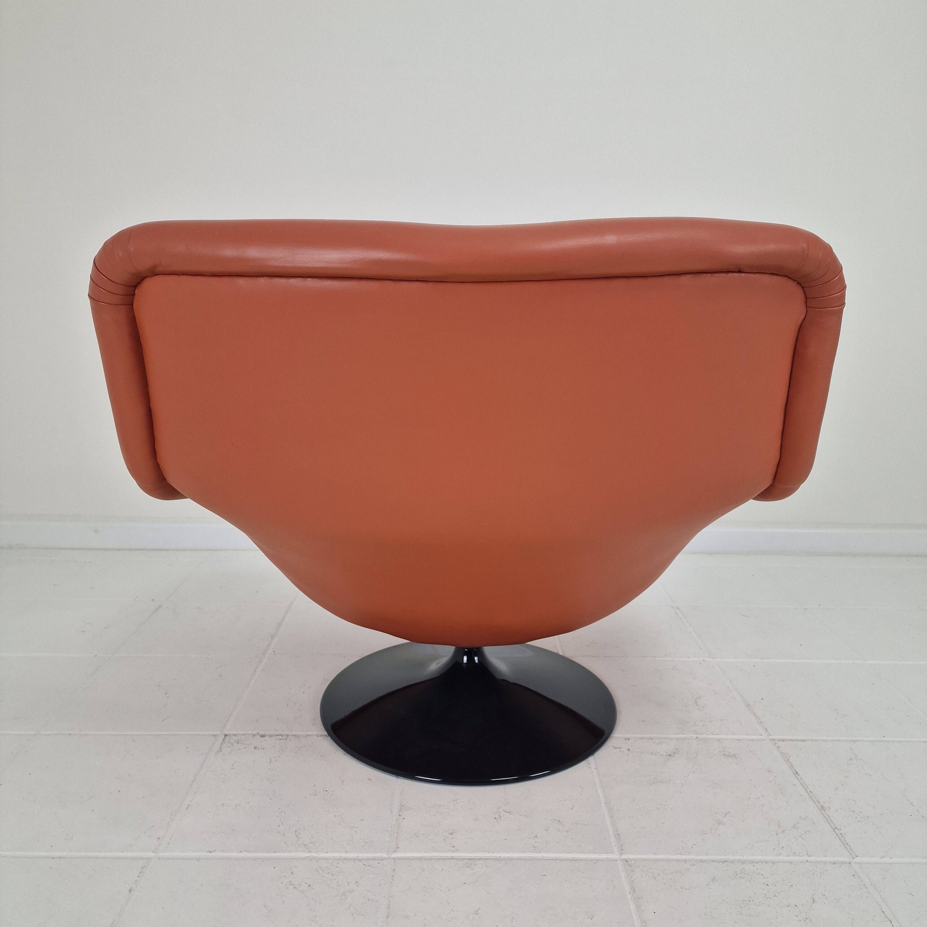 Artifort F518 Lounge Chair by Geoffrey Harcourt in Leather, 1970's