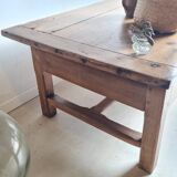 Vintage firm-minded coffee table