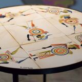 Circular coffee table decorated with warriors - 1960 Roger Capron