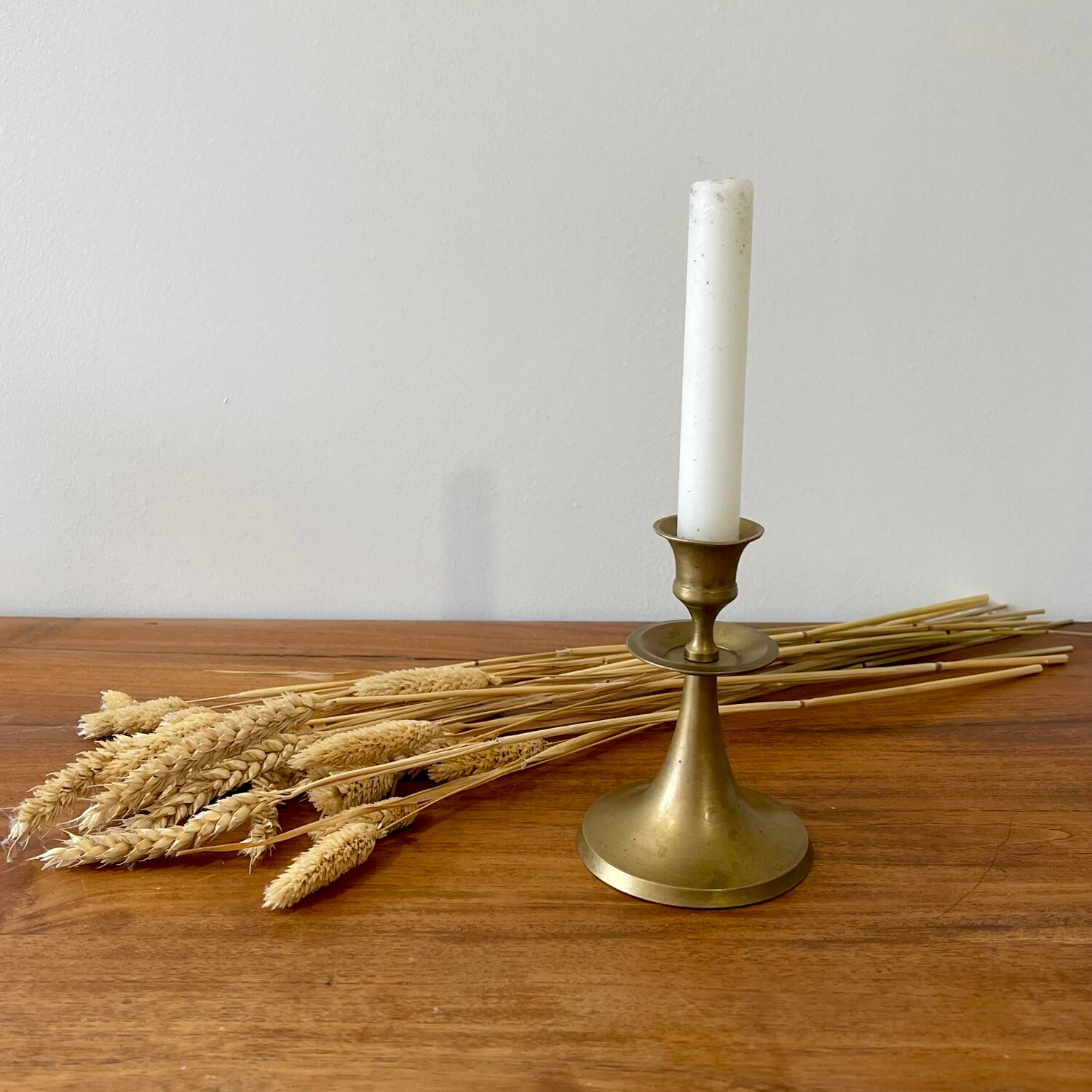Brass candle holder with collar