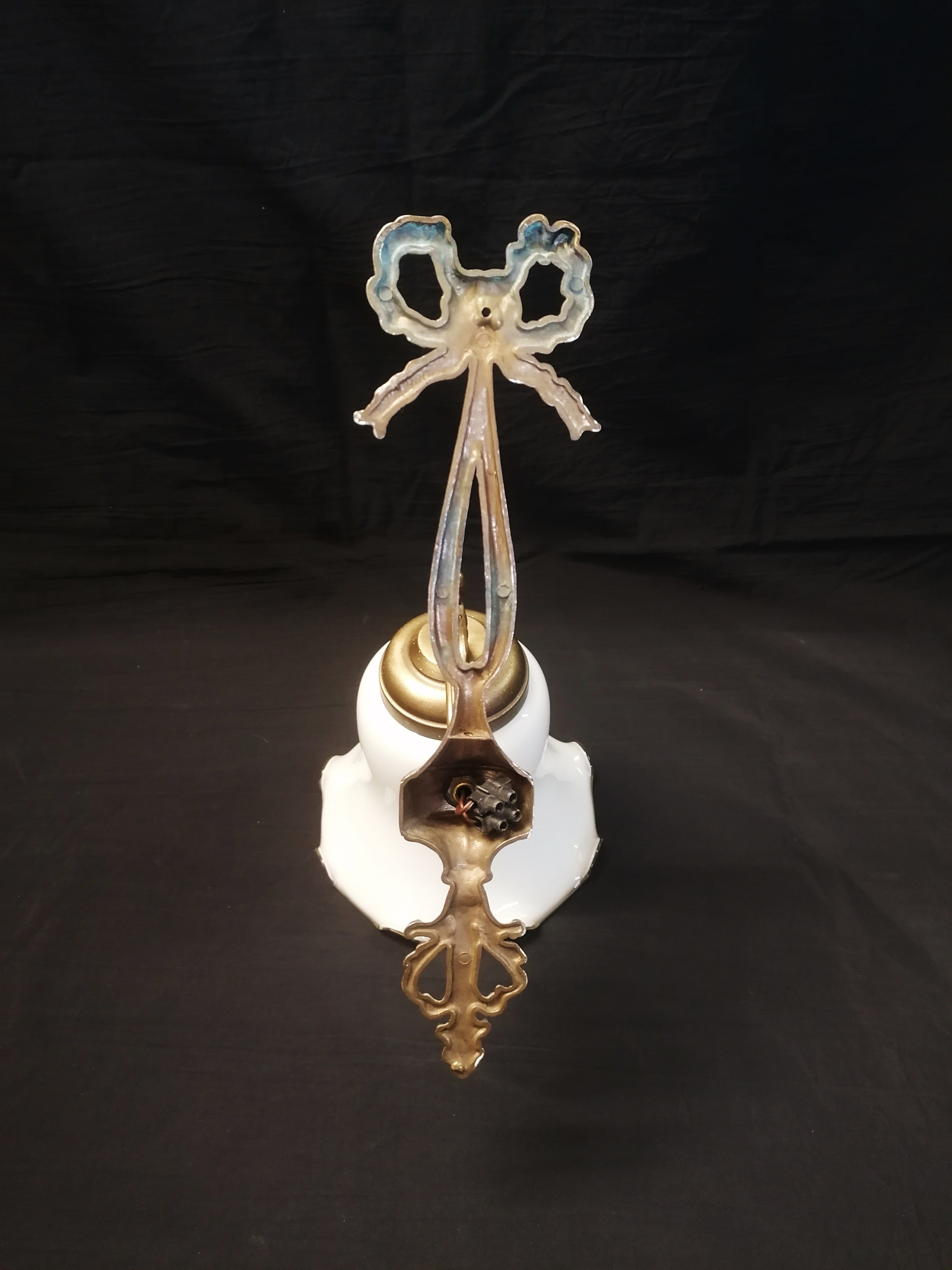 Louis XVI Style Wall light Ribbon Knot Model. Laiton and tulip globe opaline- 1950