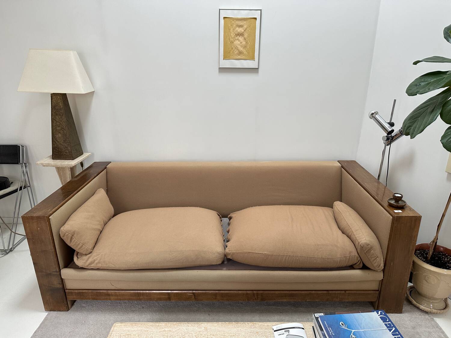 Hugues Chevalier Charleston model sofa