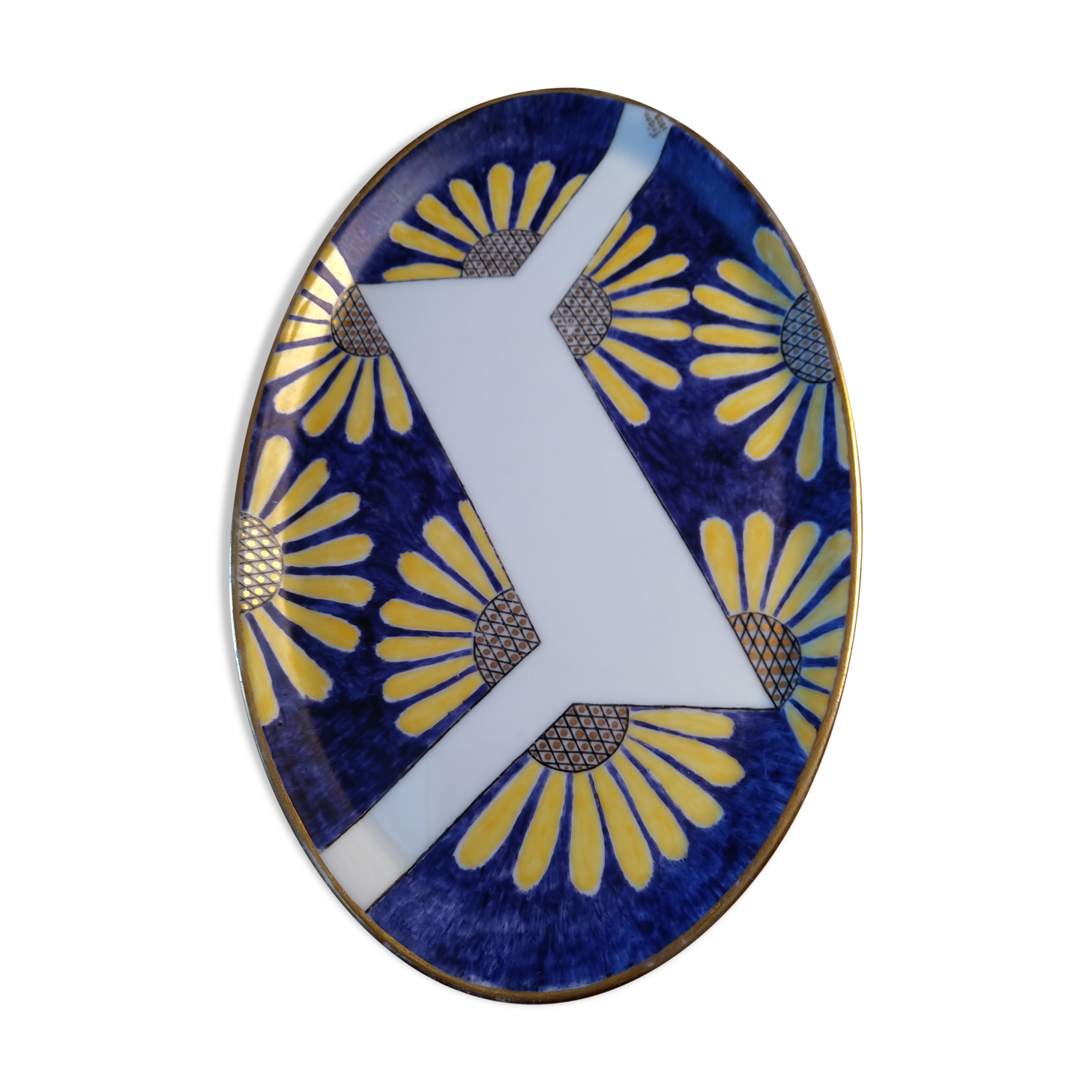 Empty pocket art deco