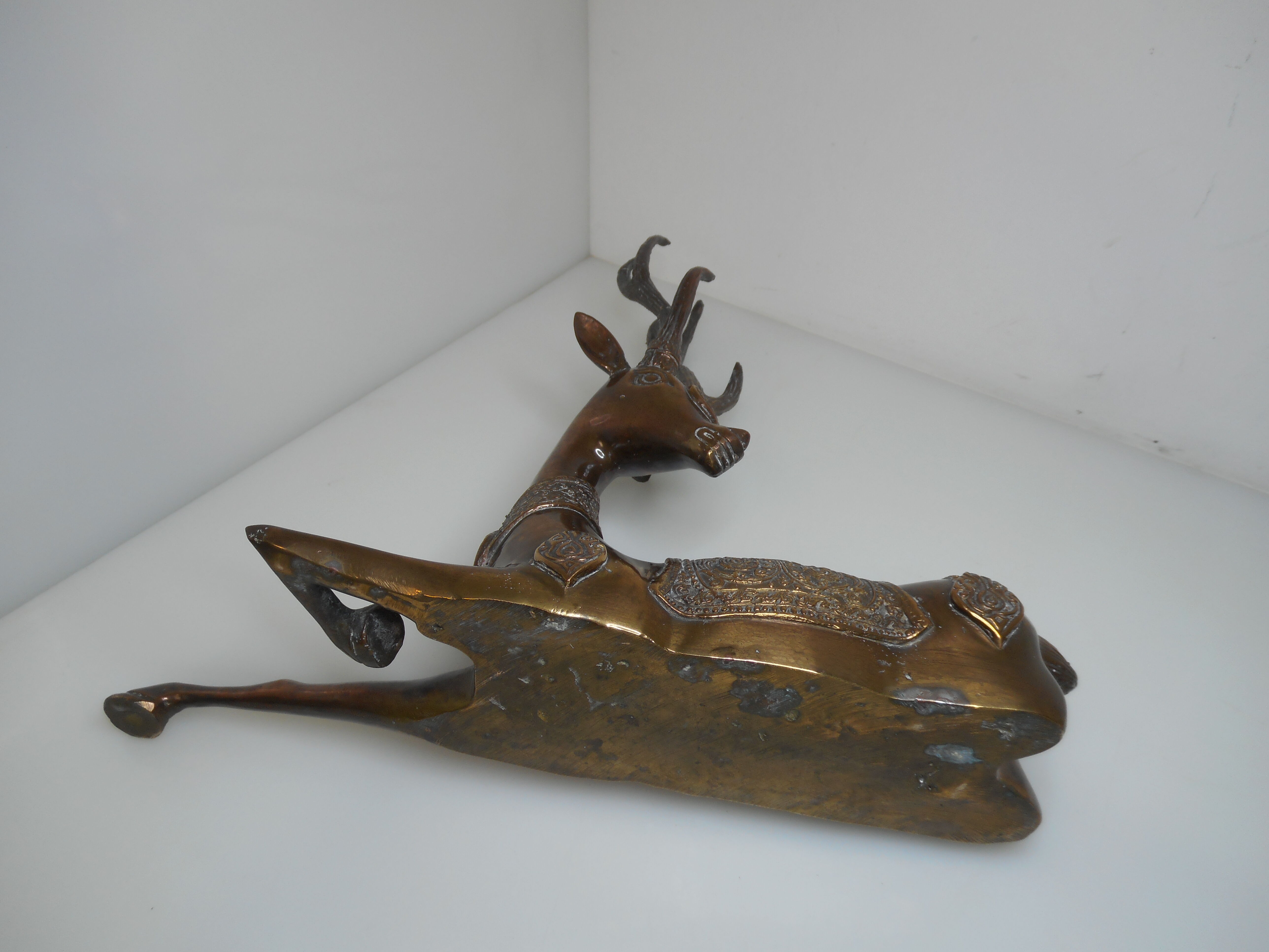 Bronze deer