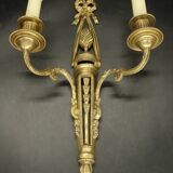Pair of large Louis XVI style 19th century knot wall lights - bronze