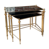 3 pull-out tables