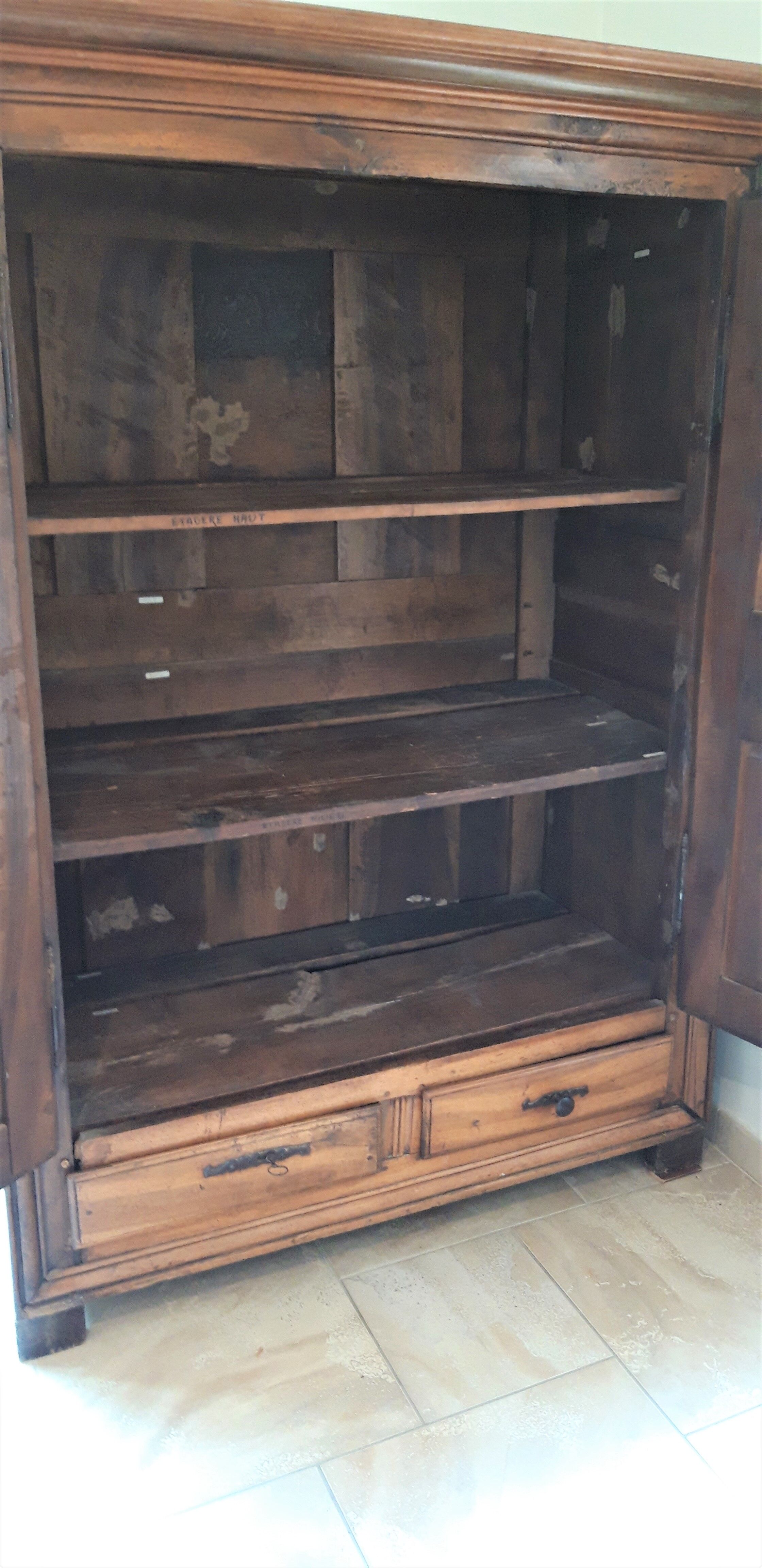 Wardrobe 2 doors solid walnut