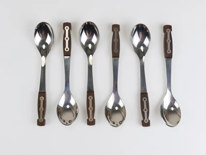 Unused Boxed Amboss 1050 Flatware, 32 Pieces / 6 Persons, Austria, 1950s