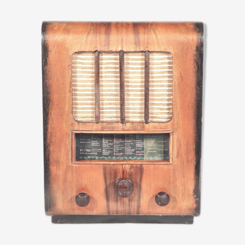 Vintage bluetooth radio: french designer from 1948
