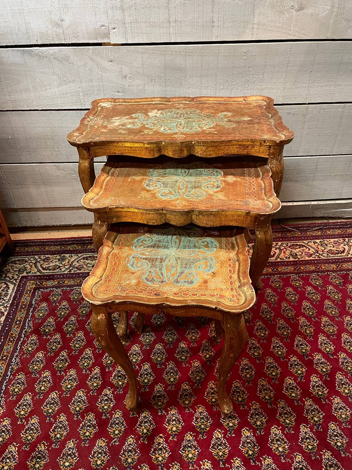 Vintage Italian gilded wood nesting coffee table