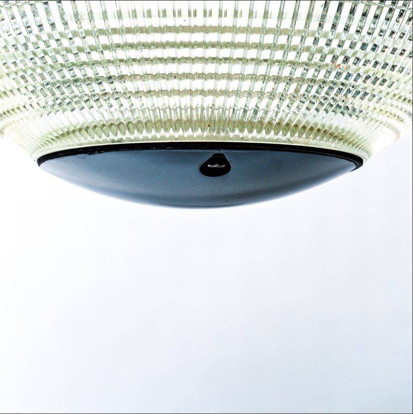 Holophane ball (black covers)