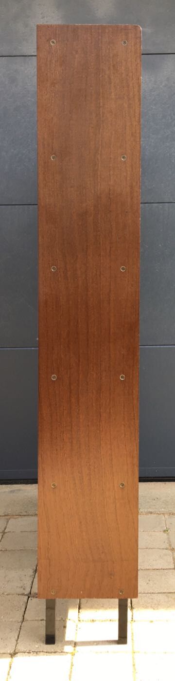 Vintage library/showcase,