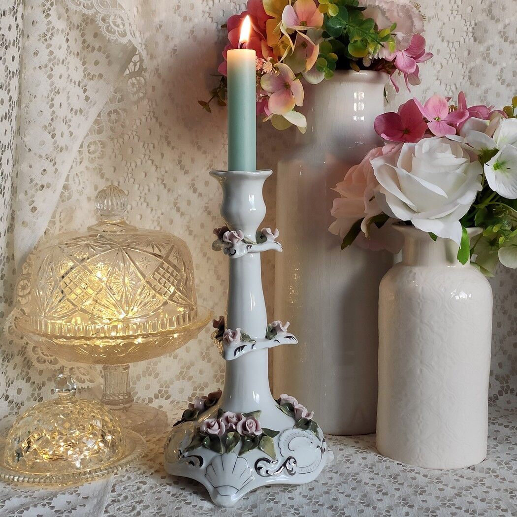Ornamented porcelain candle holder