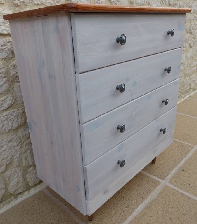 Grande Commode dessus bois 4  tiroirs cérusés blanc gris avec boutons métal