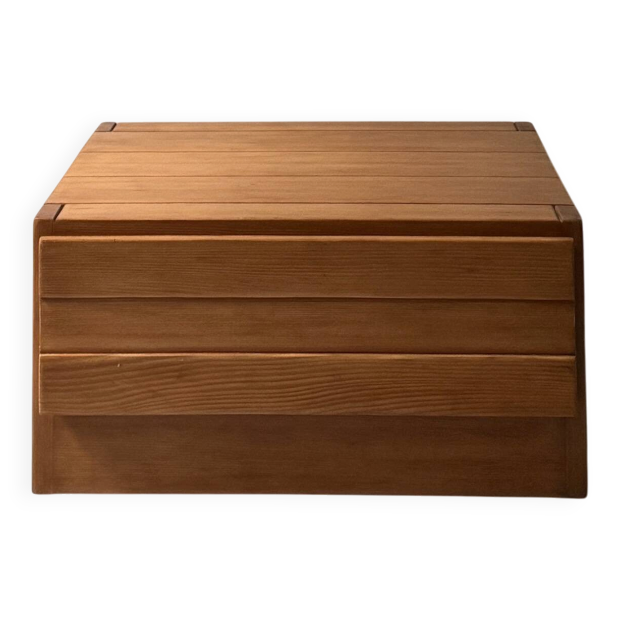 Low bedside table, accent table in elm wood, Maison Regain, France 1970.