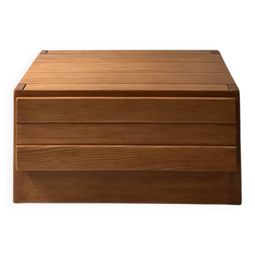 Low bedside table, accent table in elm wood, Maison Regain, France 1970.