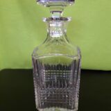Whisky carafe with six glasses