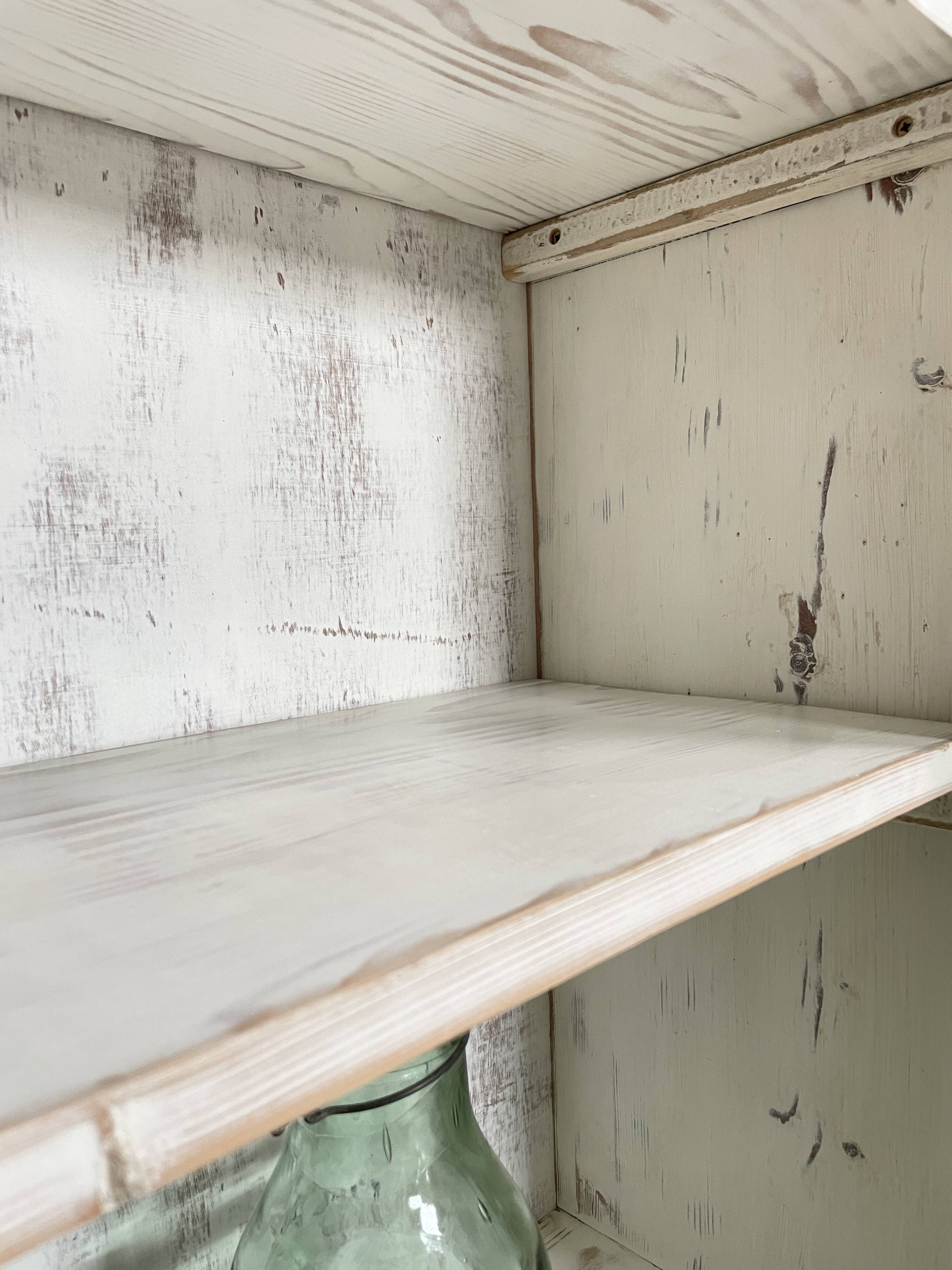 Furniture of trade showcase, around 1900.